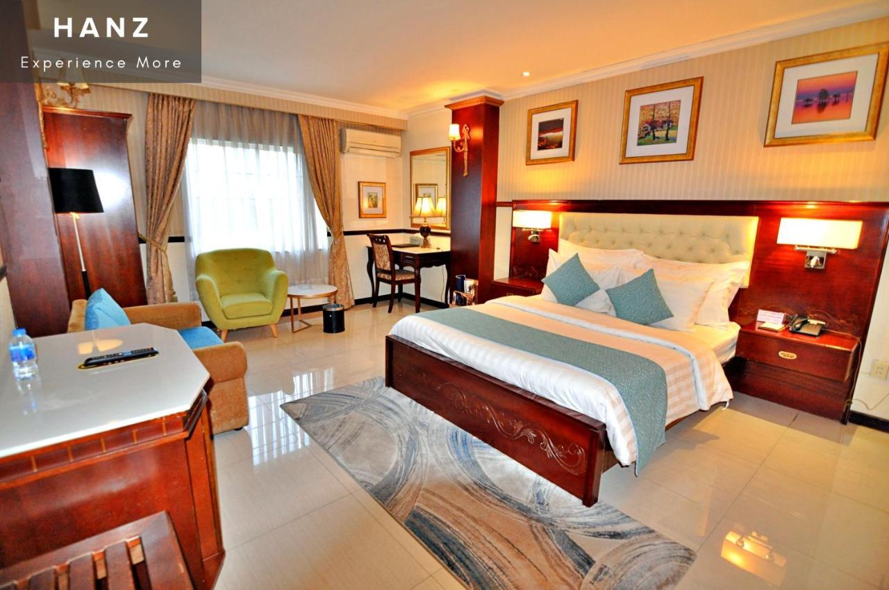 Hanz 821 Sunflower Hotel & Spa Thành Pho Ho Chí Minh Esterno foto